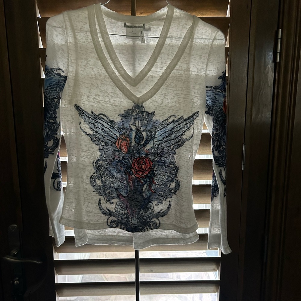 Two-piece Sleeveless and Long Sleeve Pullover Tops. Size L - fits like M - EUC.